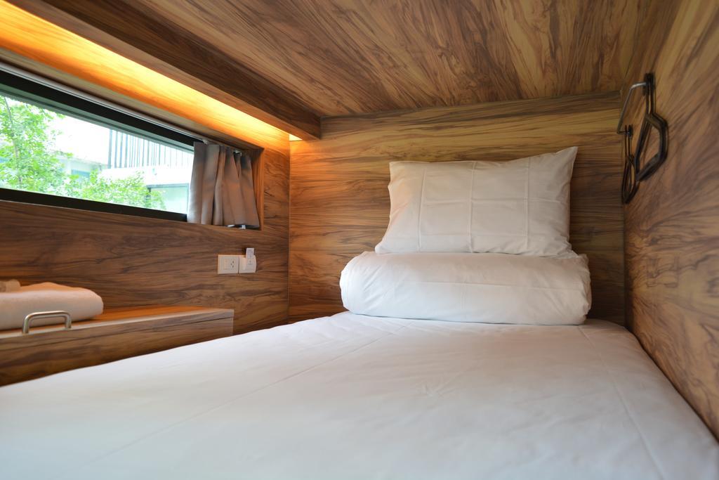 Hostel Rezt Bangkok Bangkok