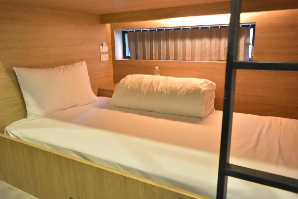 Hostel Rezt Bangkok